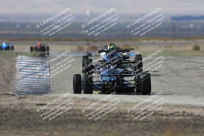 media/Oct-26-2025-CalClub SCCA (Sun) [[8ce1e69566]]/Group 3/Grapevine/